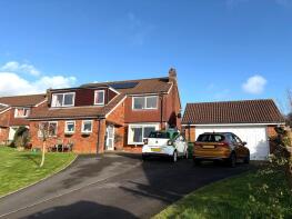 6, Hickory Close, Honiton EX14 2UN
