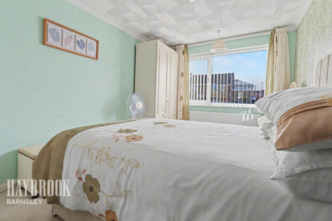 3 bed Detached Bungalow for sale Image 7
