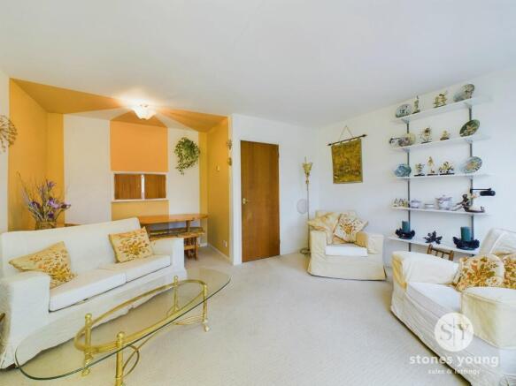 Lounge & Dining Room
