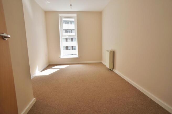 1 bed Detached to rent Image 5