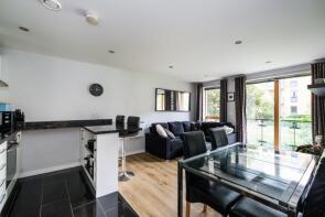 Flat 2, 3 Lawrie House, Durnsford Road, Wimbledon Park, London SW19 8FP