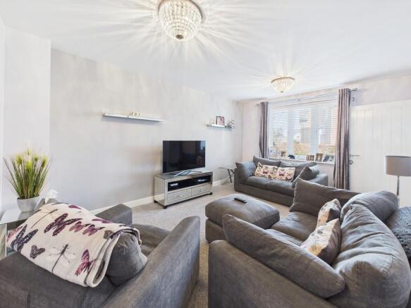 CAM02854G0-PR0359...