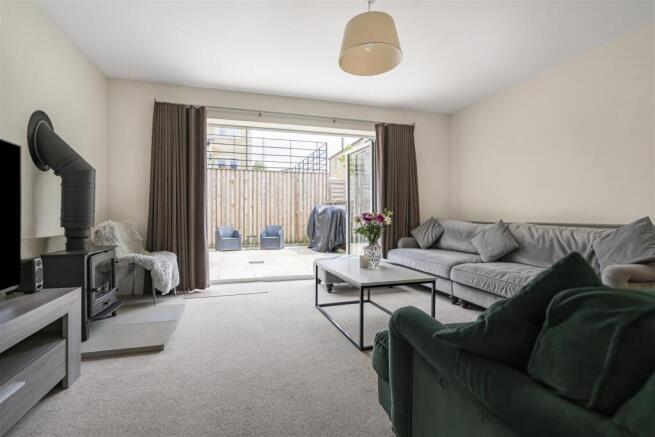 2 bed Semi-Detached for sale Image 7