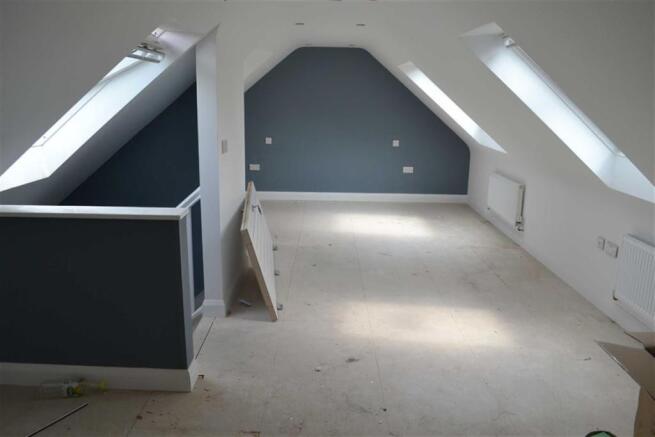 FIXTURES & FITTINGS