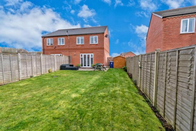 4, Hawthorn Drive, Norton Canes, Cannock, Stafford