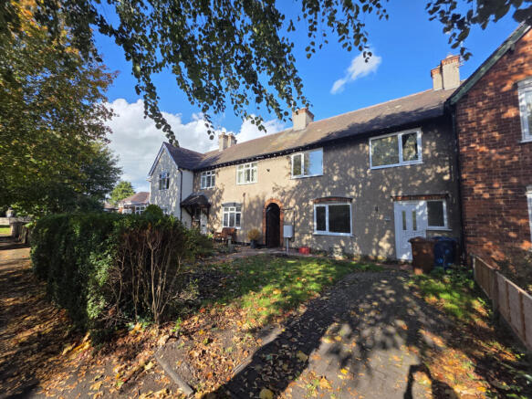 3 bedroom Mid Terraced House