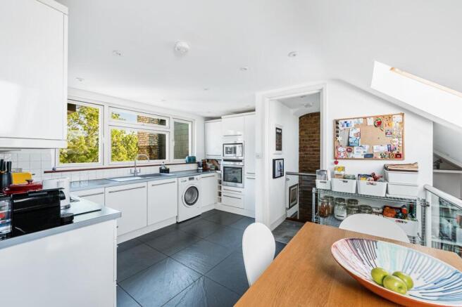 61a Bollo Lane-6.jpg