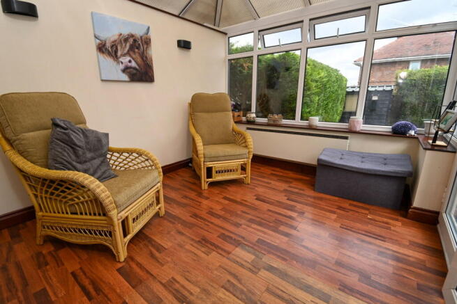3 bed Semi-Detached for sale Image 8