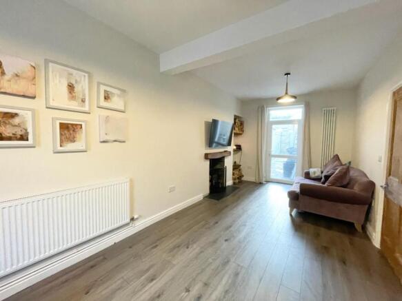 Lounge/Dining Room