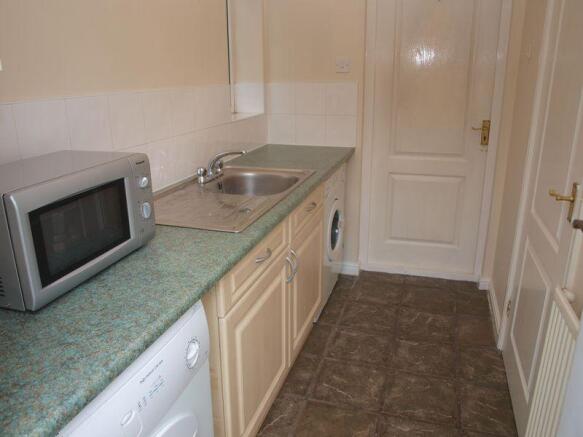 Utility Room (2)
