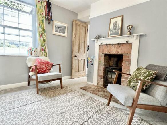 SNUG/BEDROOM FOUR