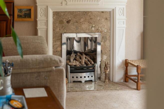 3 bed Semi-Detached for sale Image 5