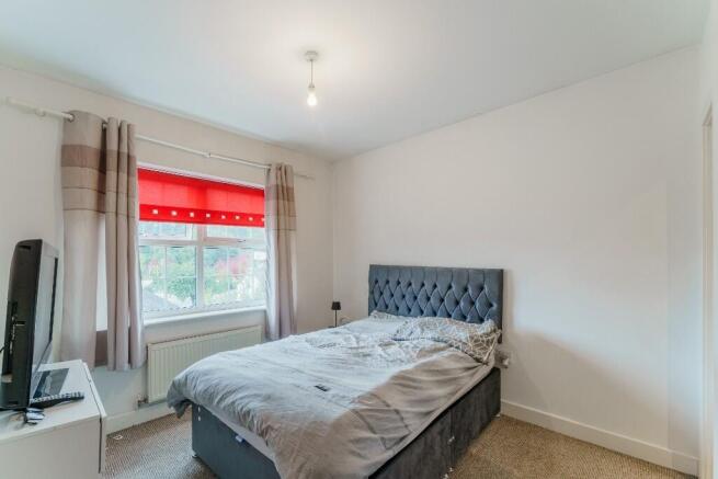 2 bed Apartment for sale Image 9