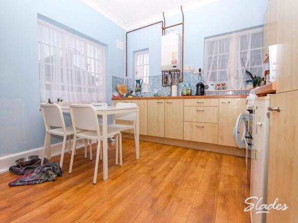 87a Southbourne Grov