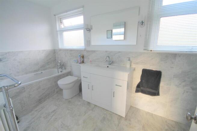 Bath1.JPG