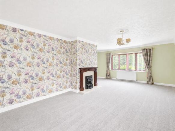 3 bed Detached for sale Image 5