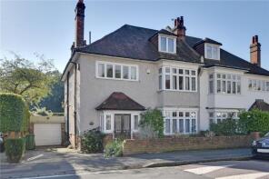 38 Grey Gables, Kidbrooke Gardens, London SE3 0PD