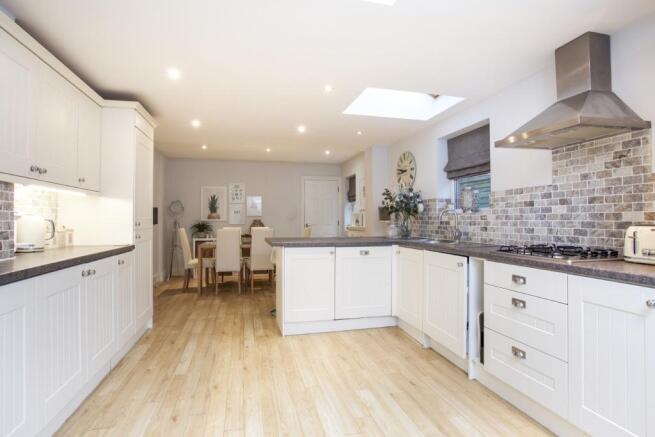 Kitchen/Dining Room