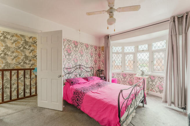 3 bed Semi-Detached for sale Image 12