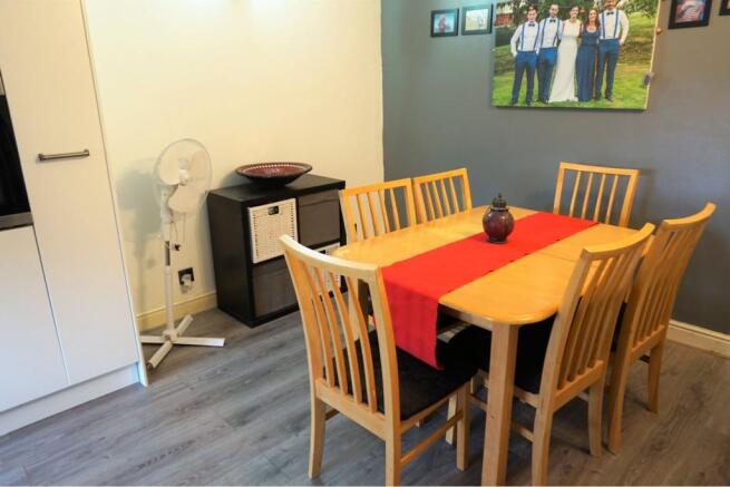 Kitchen/Dining Room
