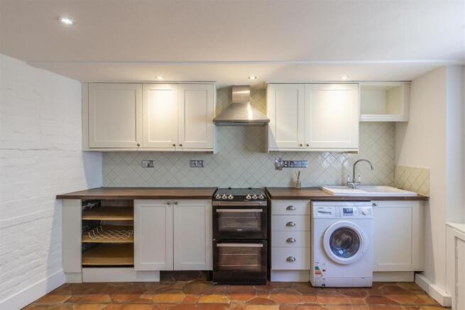 Kitchen/living area