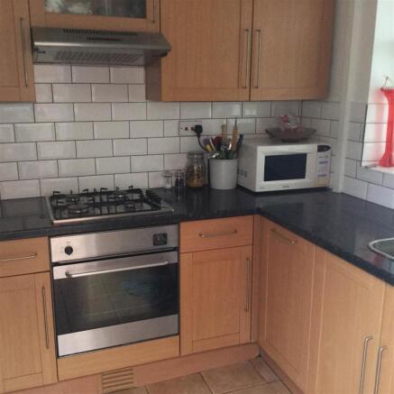 Kitchen Pont.jpg