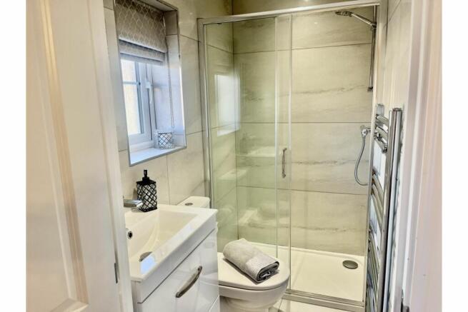 Master En-suite