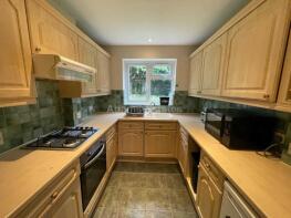 28, St Peters Road, Reading RG6 1PA