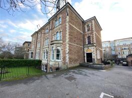 Flat 5, 133 North Hill Villas, Pembroke Road, Clifton, Bristol BS8 3ES