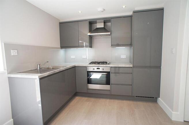 kitchen 2.JPG
