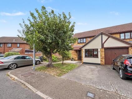 Ashfield, Rayleigh, SS6