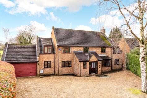 Vicarage Close, Hackleton, Northampton, Northamptonshire, NN7