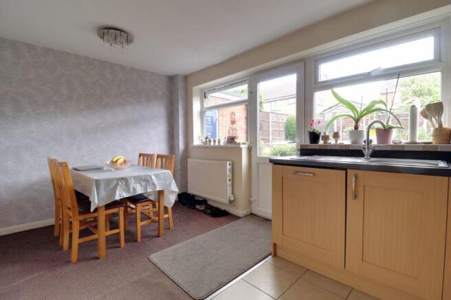 Kitchen/Dining Room