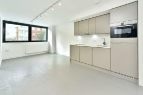 Flat 2, Vinny Court, High Road, North Finchley, London N12 9RW
