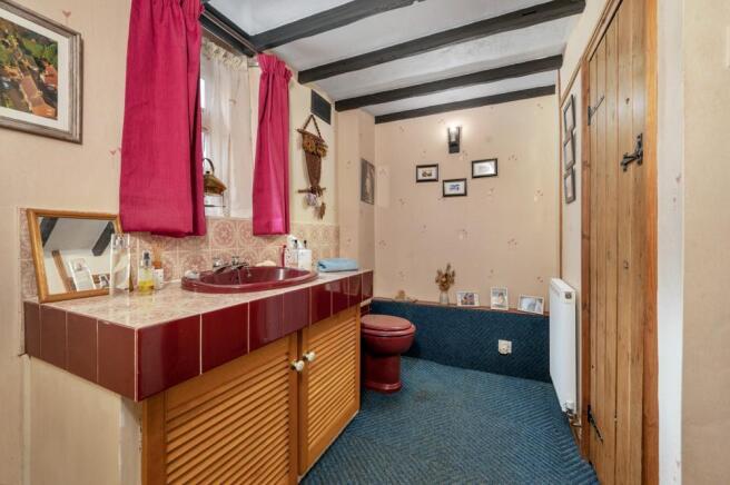 CLOAKROOM