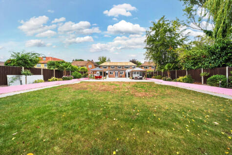 Birchdale, Gerrards Cross, Buckinghamshire, SL9