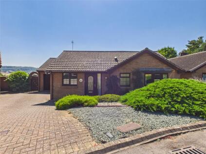 Fox Close, Stroud, Gloucestershire, GL5
