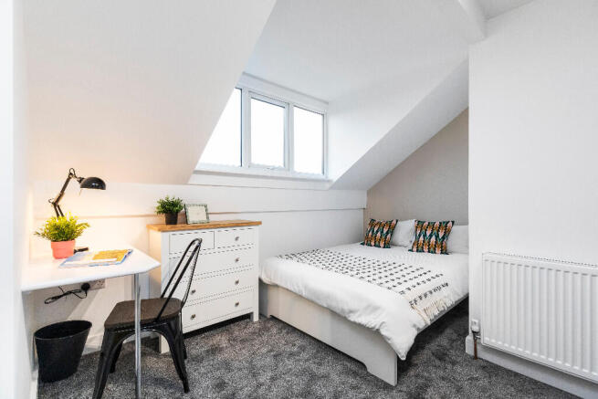 6 bed Terraced to rent Image 10