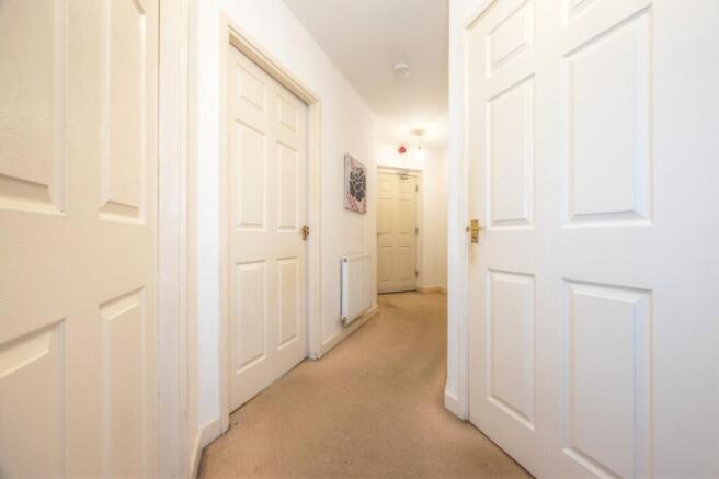 2 bed Apartment for sale Image 9