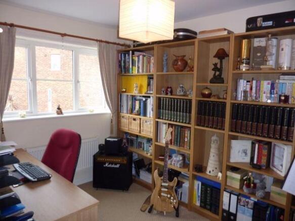 Photo 12