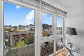 Apartment 106, 8, Kew Bridge Road, Brentford TW8 0FG