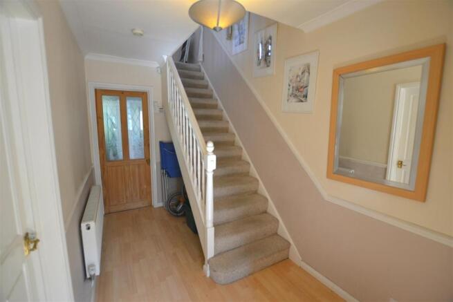 EXTENDED ENTRANCE HALL