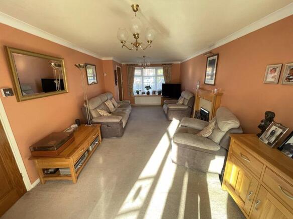 lounge 1