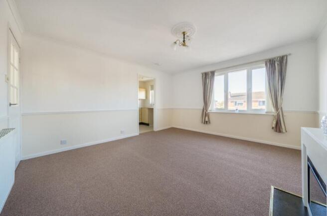 2 bed Flat for sale Image 10