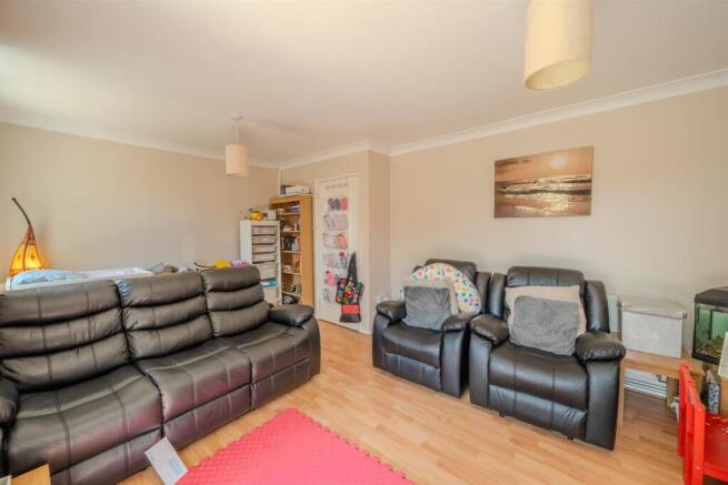 22 Kingsland Walk-14.jpg