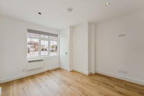 46, Addison Avenue, London N14 4AE