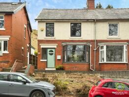 682, Bolton Road, Darwen BB3 2LX
