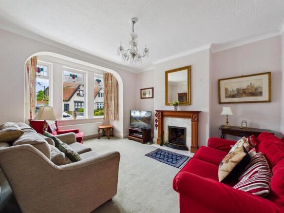 Seaton Crescent, Monkseaton, Whitley Bay photo 4