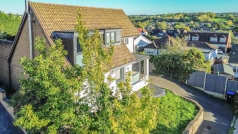 Whitehall Close, Nazeing