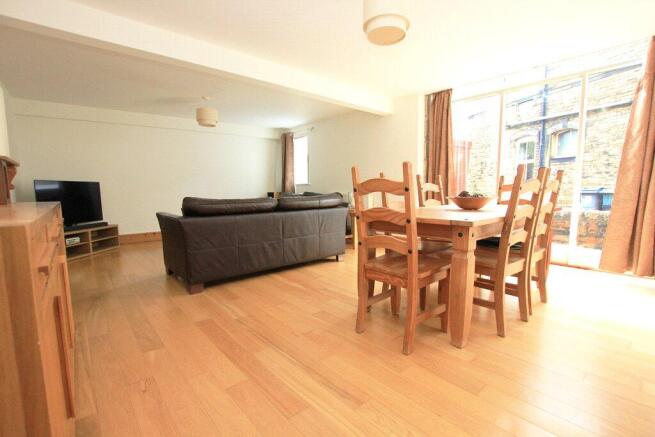 4 bed Barn Conversion for sale Image 6